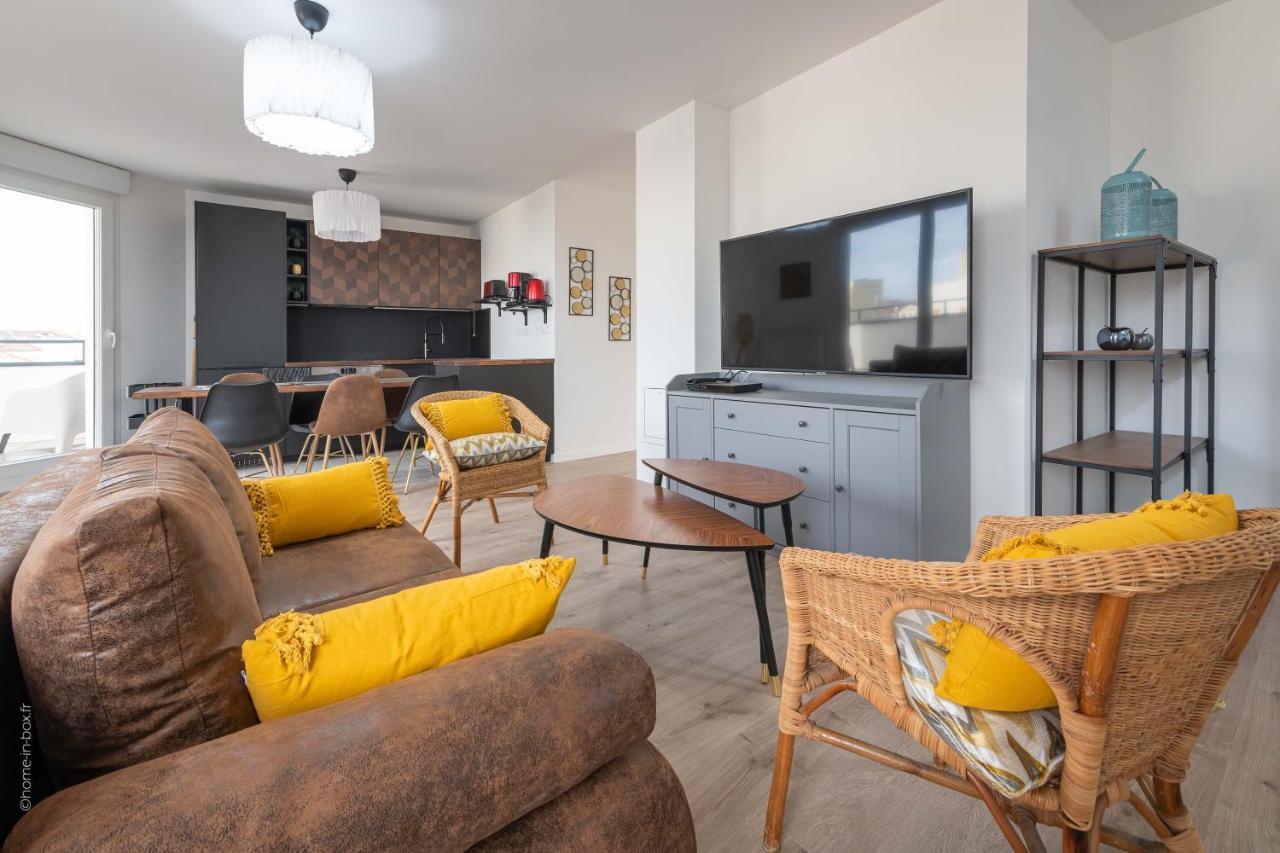 Cocooning Tower - Fairytale Factory Apartment Bussy-Saint-Georges Ngoại thất bức ảnh